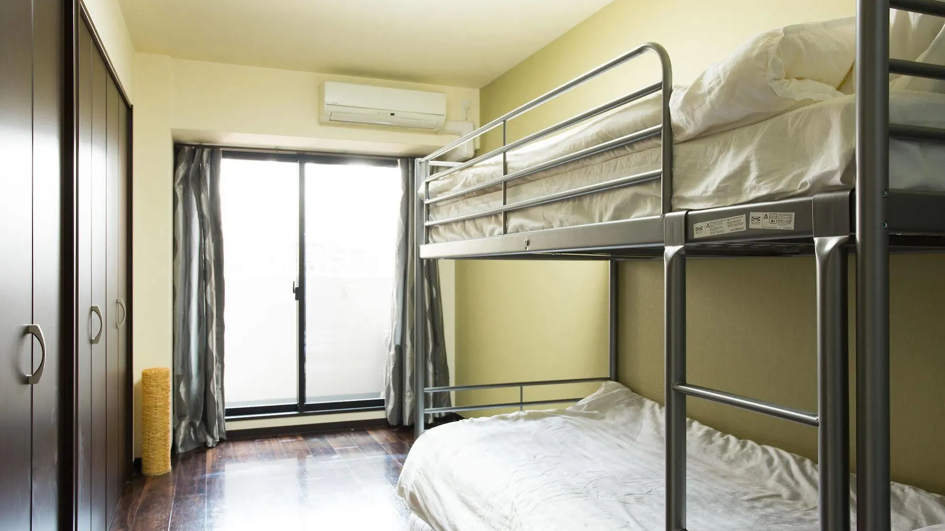 Dotombori Base Hotel Osaka Guest house