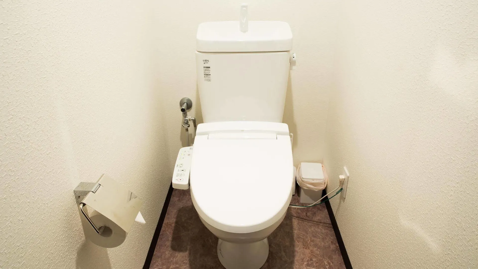 Dotombori Base Hotel Osaka Guest house