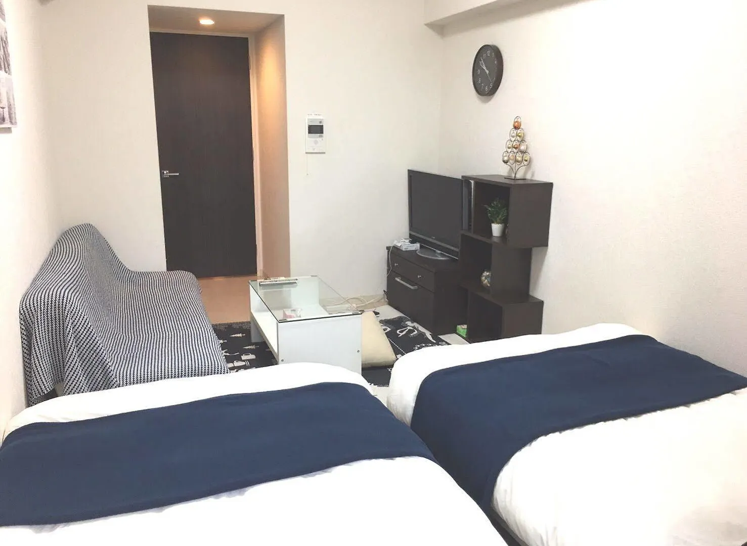 Dotombori Base Hotel Osaka Guest house